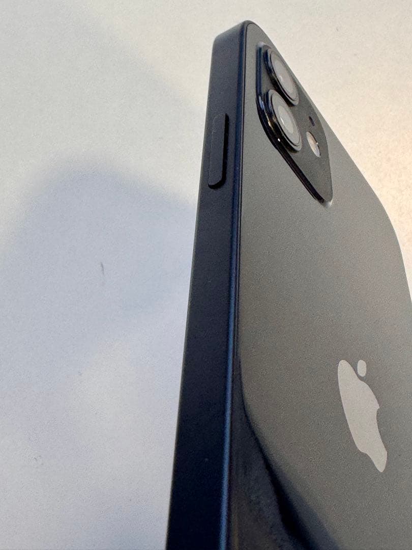 【超美品】Apple iPhone 12 ブラック 本体 64GB