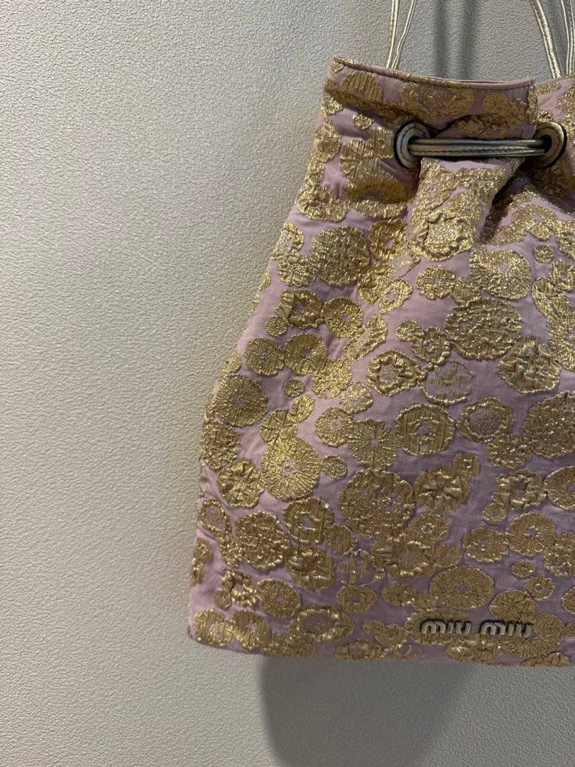 miu miu ポーチ型バッグ