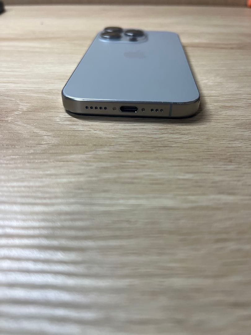Apple iPhone 15pro 128GB ナチュラルチタニウム　ジャンク