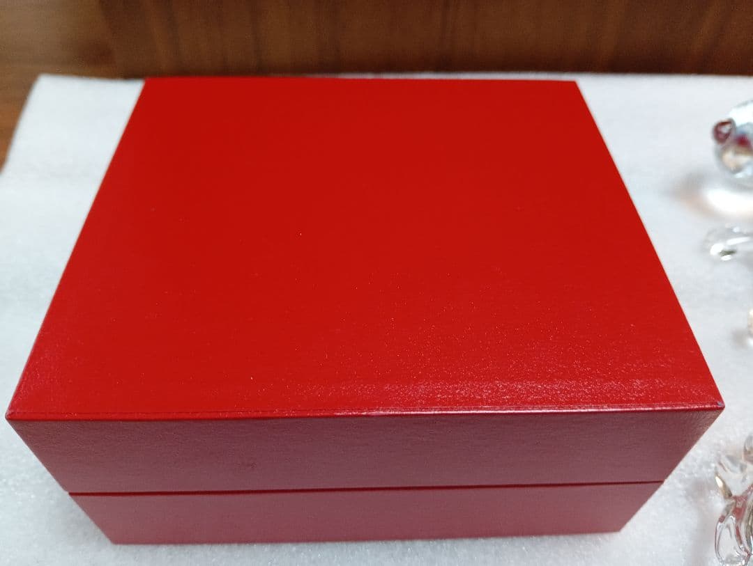 バカラ　ガラス　スヌーピー