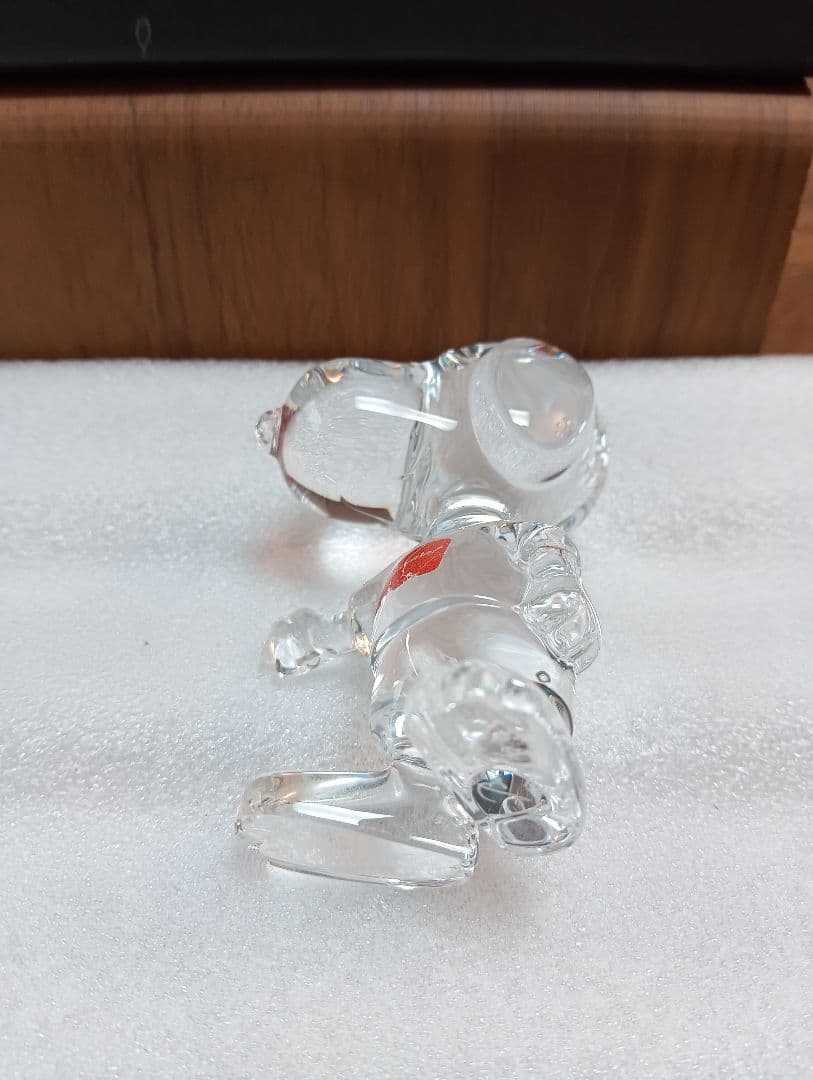 バカラ　ガラス　スヌーピー