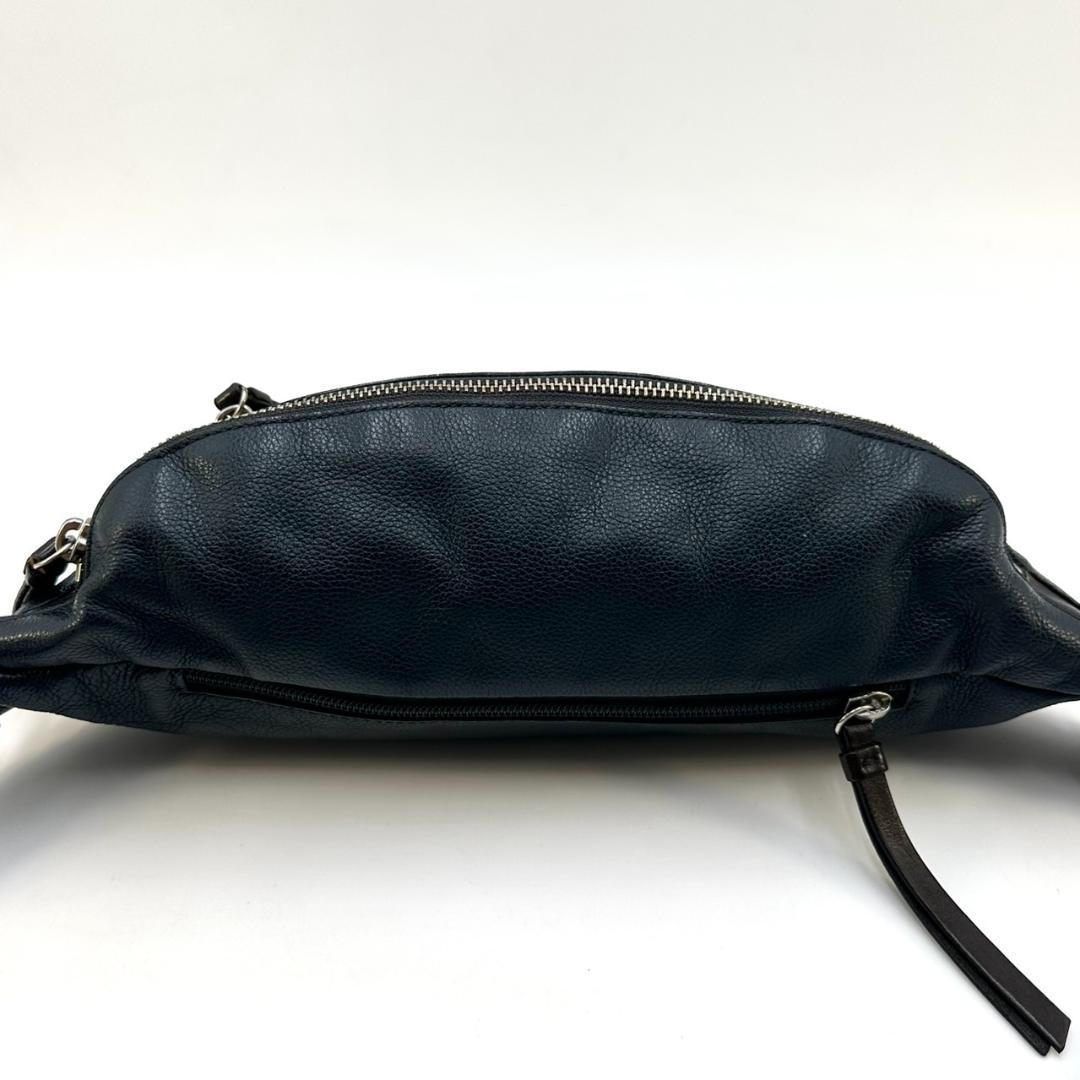 COACH コーチ トンプソン ボディバッグ スリングバッグ シボ革 ロゴ型押し