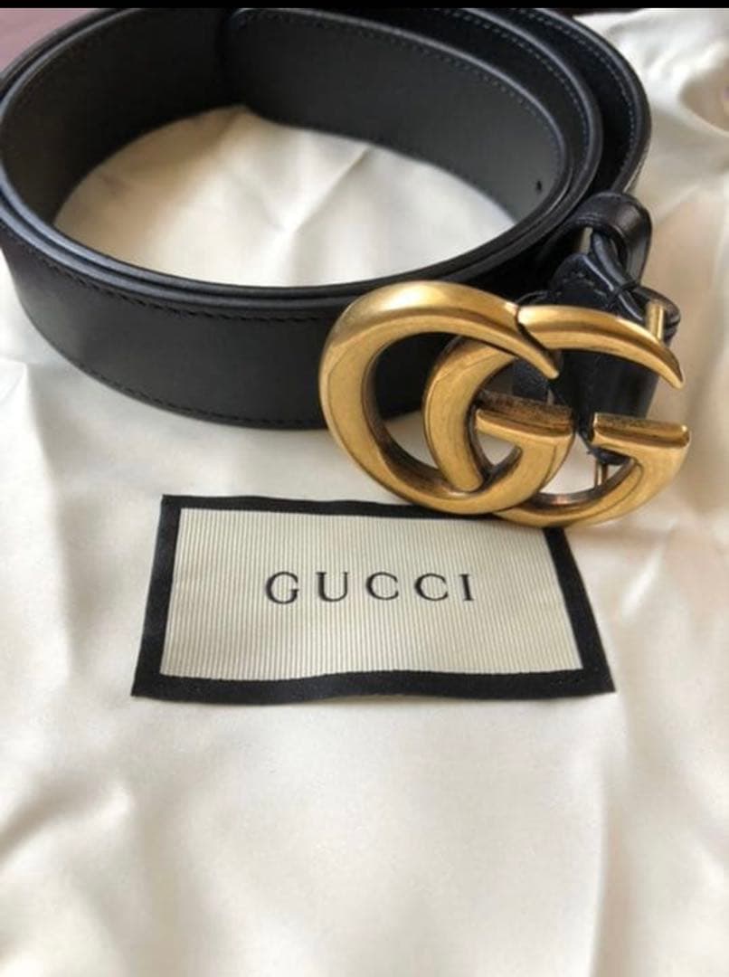 GUCCI ブラック レザー ベルト ダブルGバックル