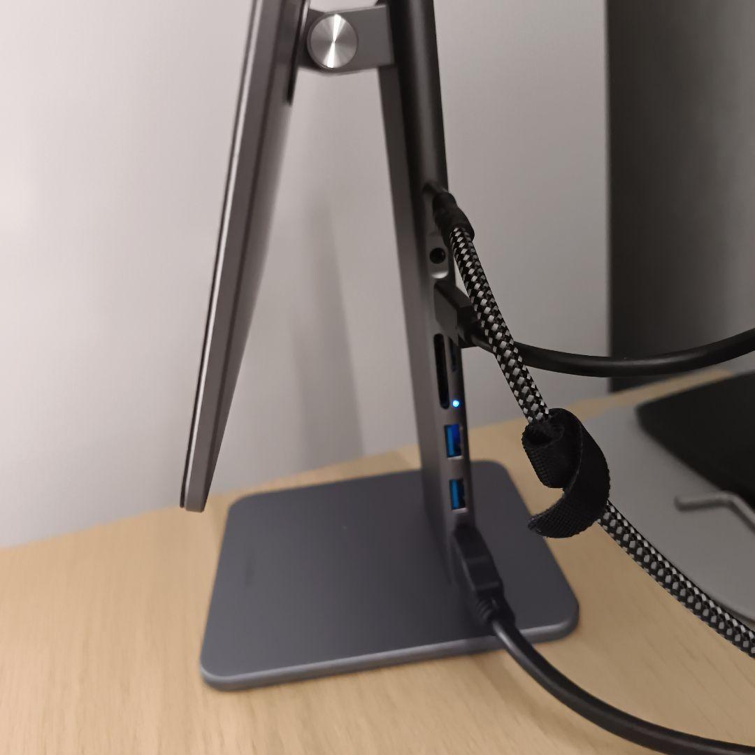 ぱ*ん様 Apple iPad pro 第五世代　12.9インチ128gb スペ