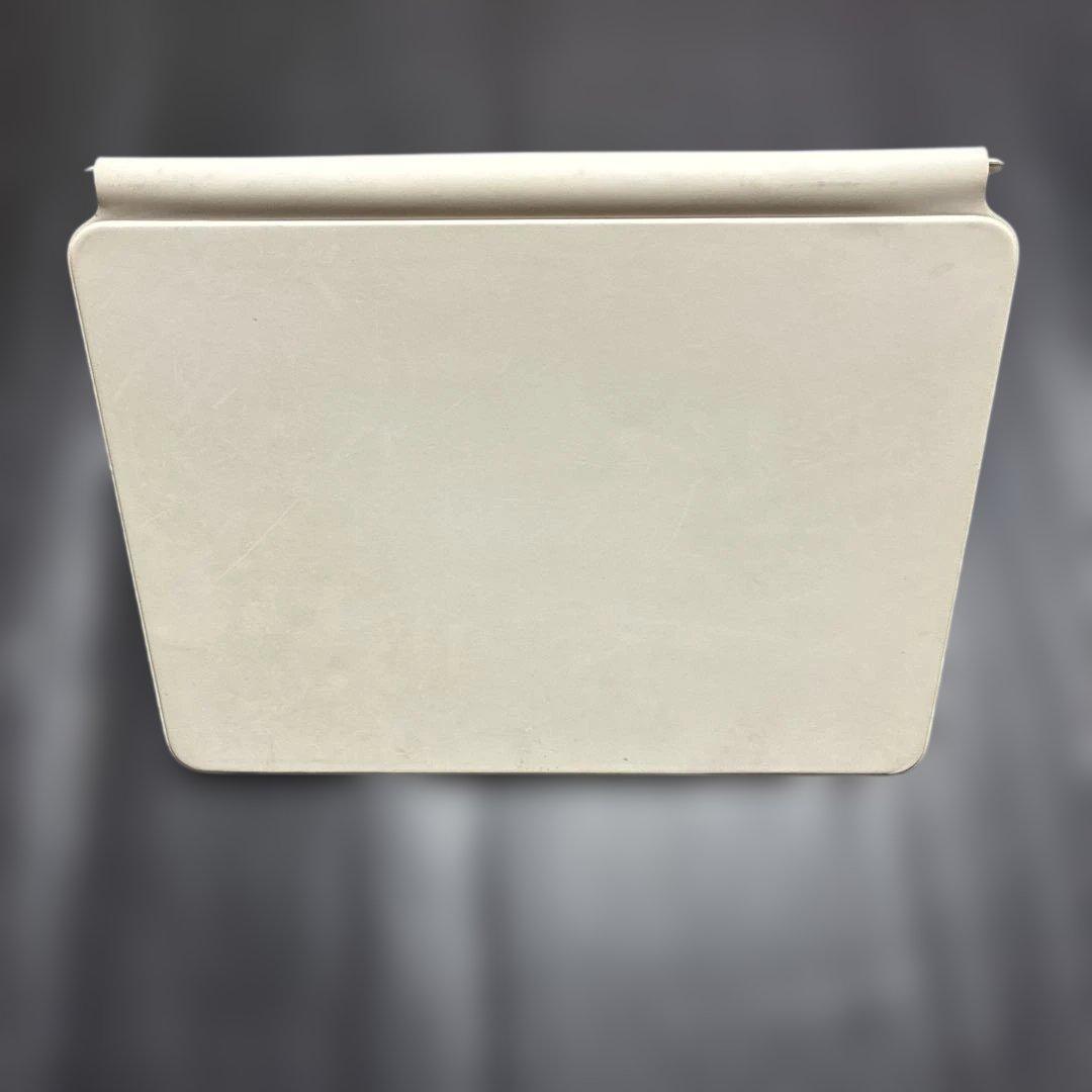 iPad マジックキーボード　ホワイト　A2261