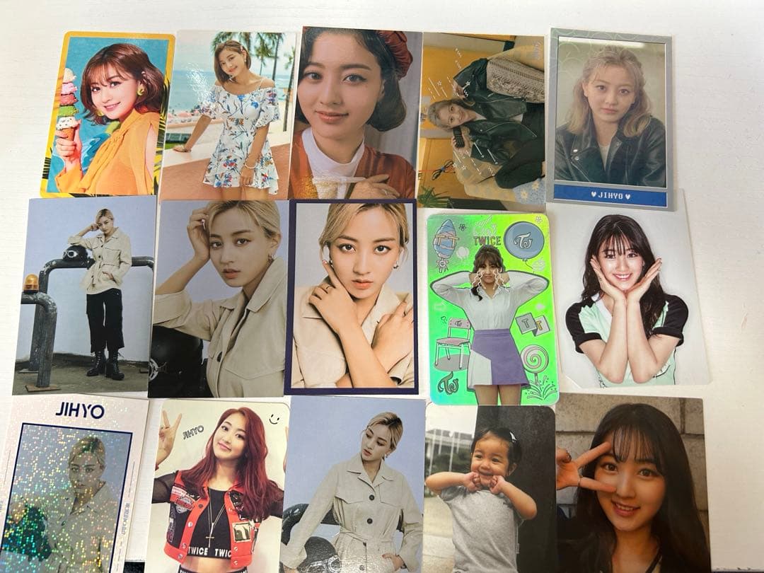 TWICE トレカ ジヒョ