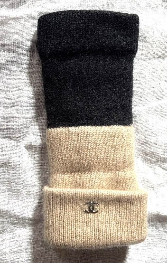 Chanel カシミヤ100%手袋★週末お値下げ中