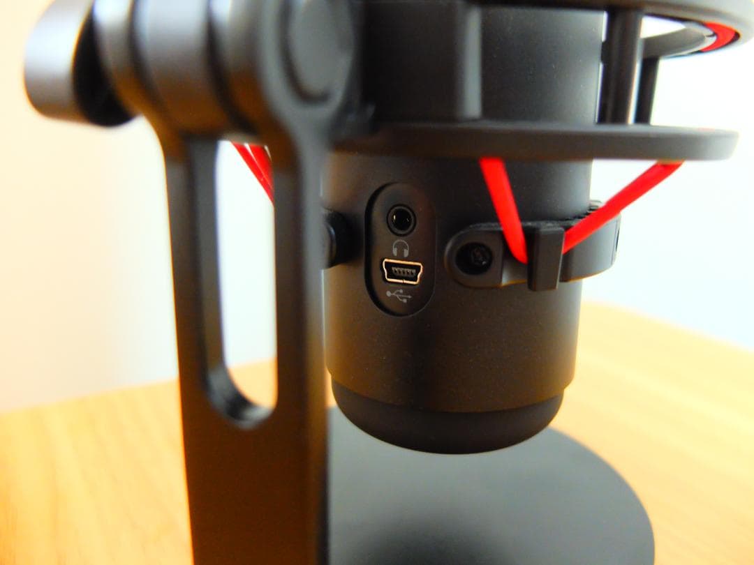 HyperX QuadCast コンデンサーマイク ブラック/レッド