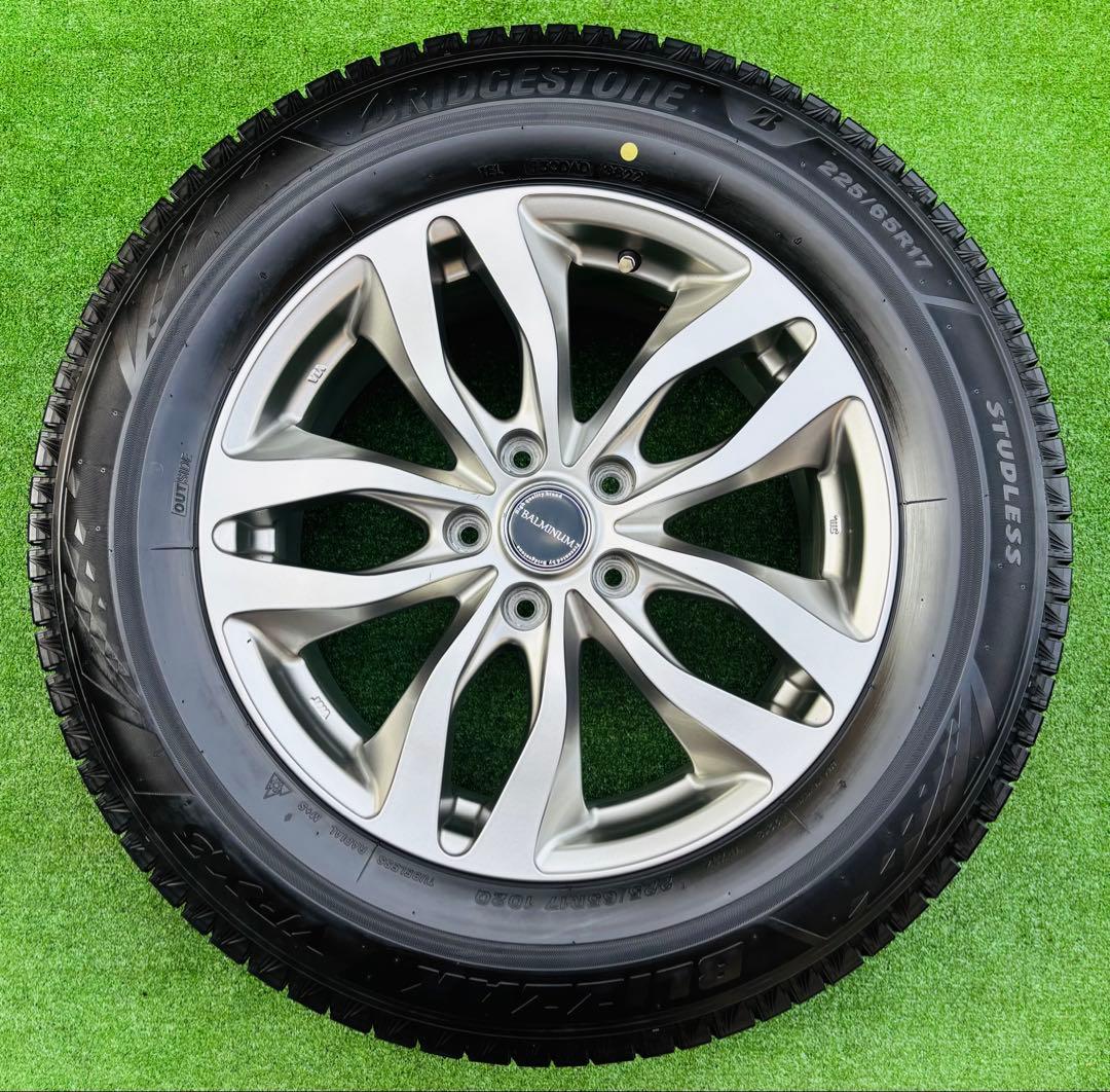 超美品ブリヂストン バルミナ アルミホイール 17インチ ブリザック タイヤ付き