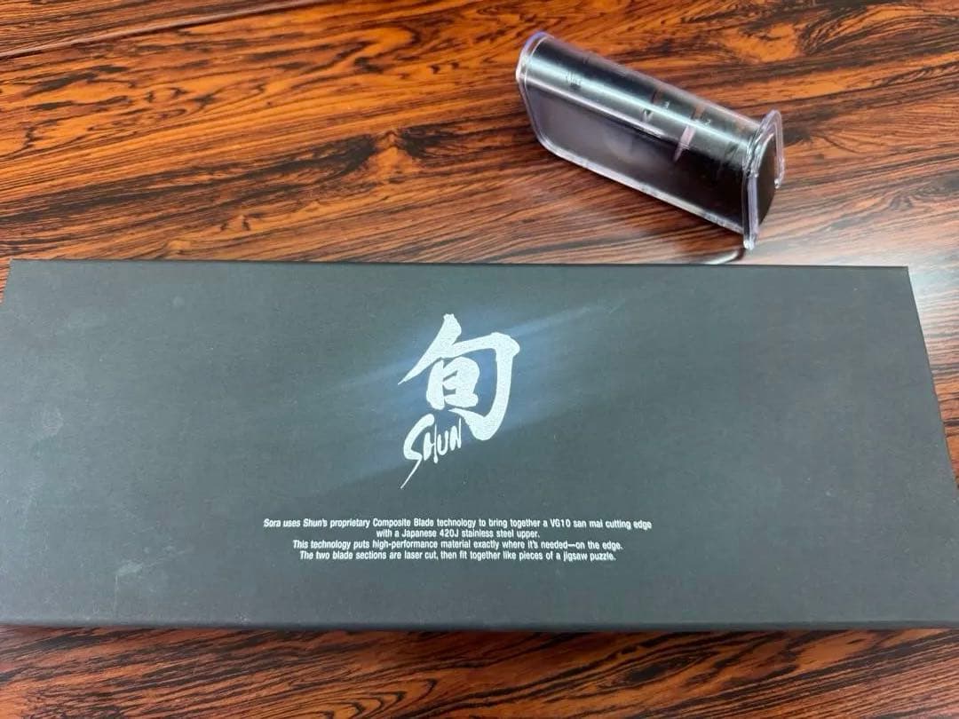 ゆ*ん様 未使用　貝印 旬Sora ナイフ 三徳包丁2点セット　保管品　要画像確