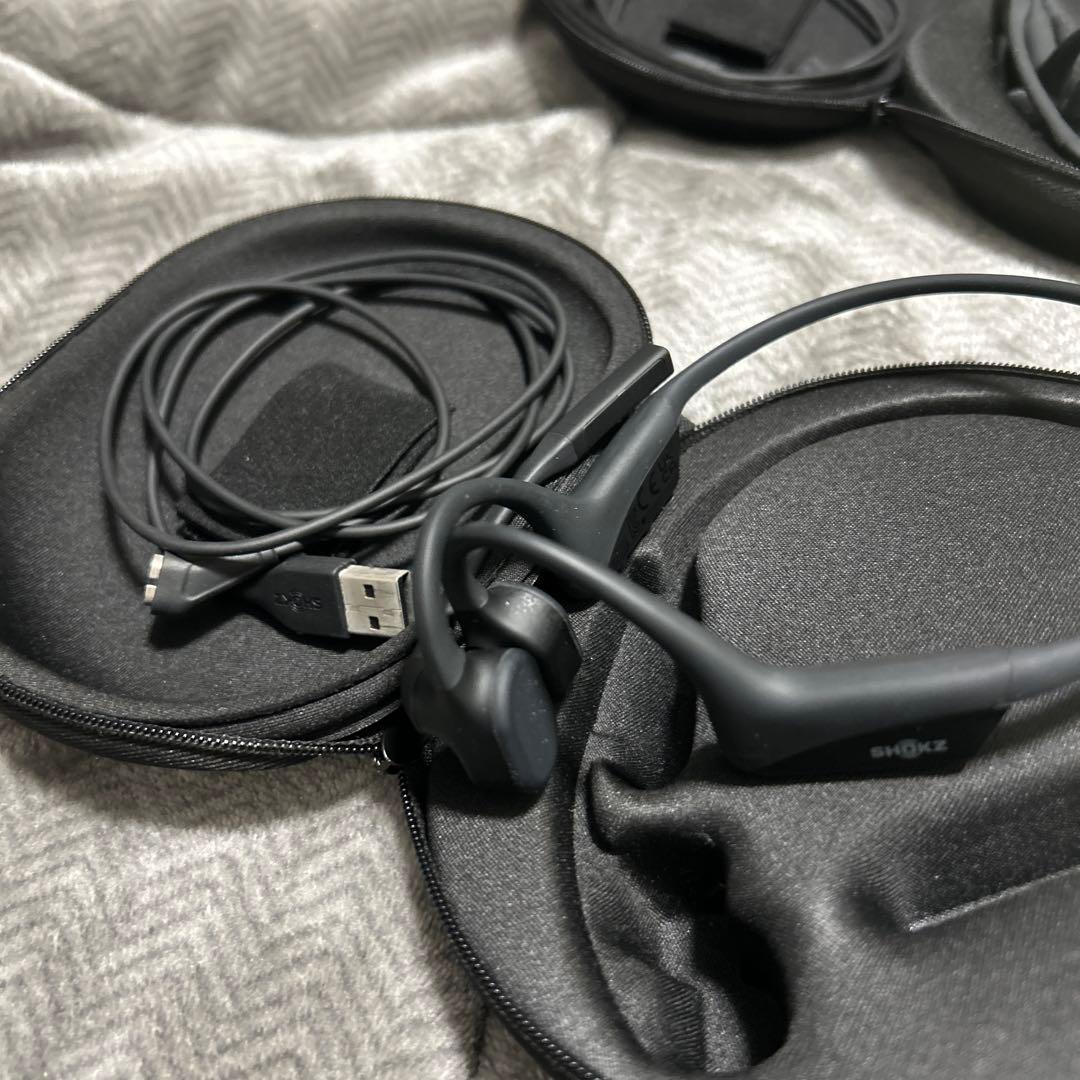 [ケース付き美品]opencomm2 骨伝導イヤホン ブラック　2個セット