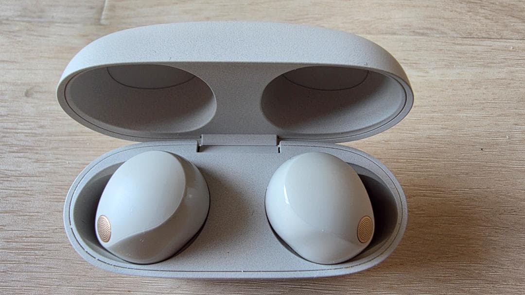 SONY WF-1000XM5 ワイヤレスイヤホン プラチナシルバー ケース付
