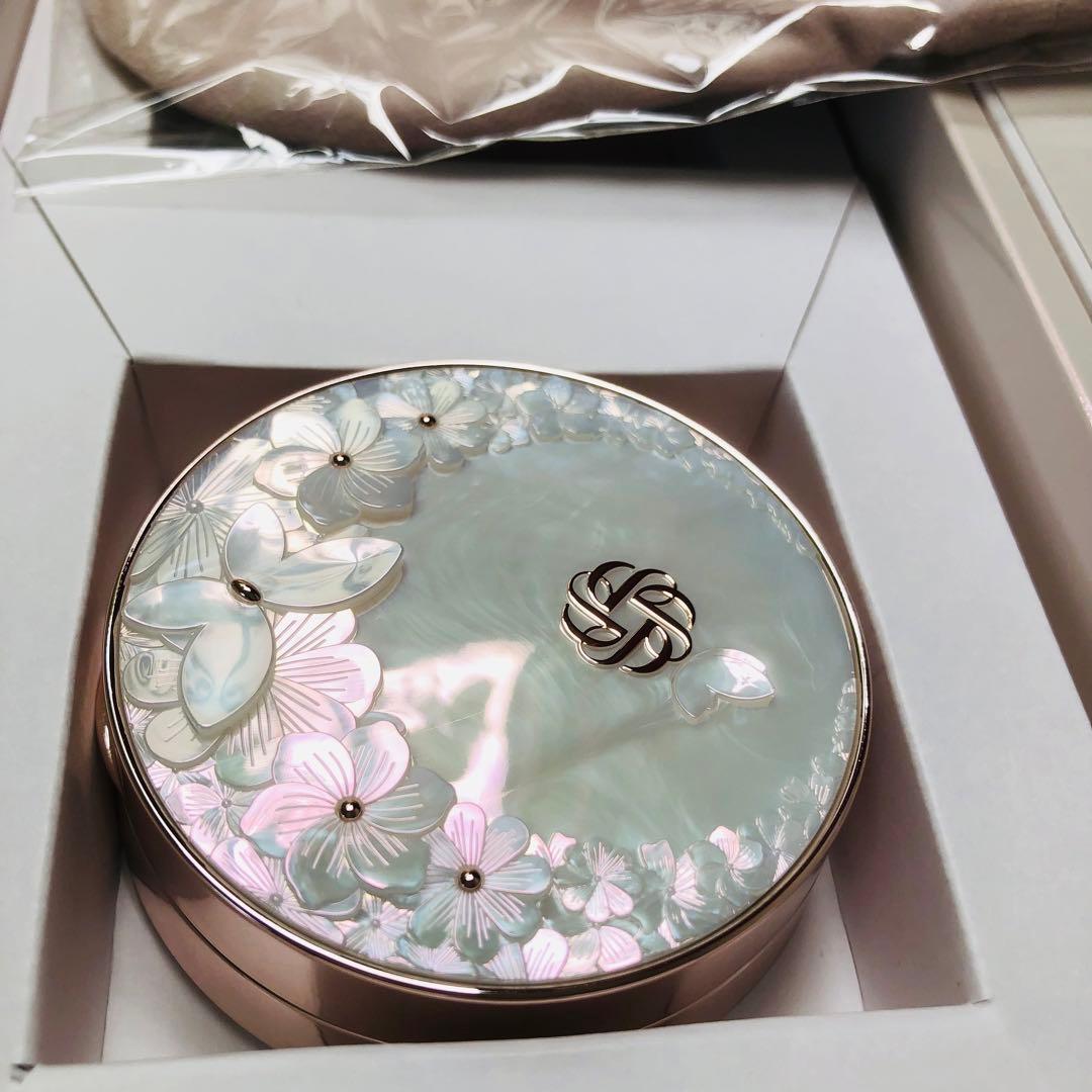 マルセル ワンダース コレクション コスメデコルテ フェイスパウダー 2024