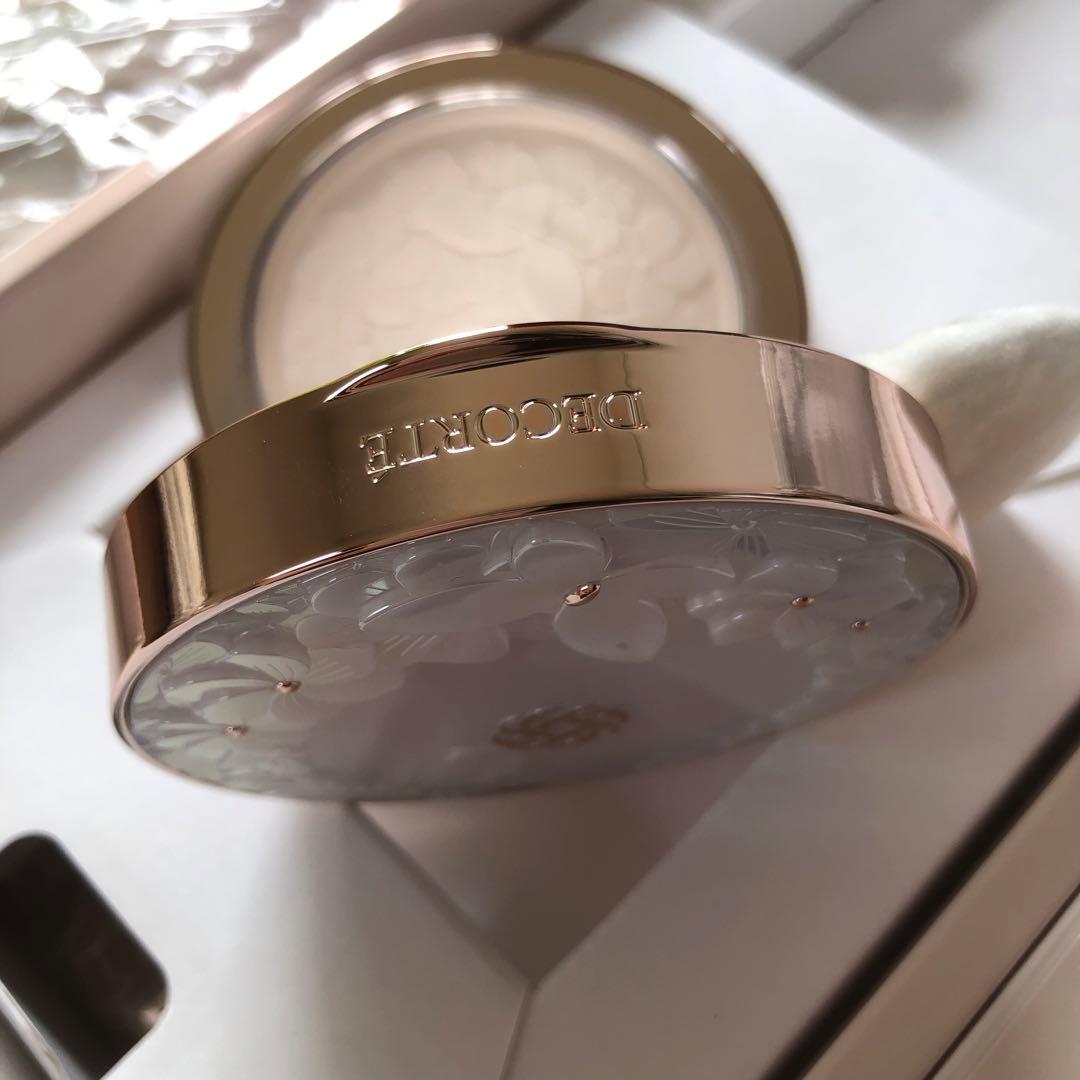 マルセル ワンダース コレクション コスメデコルテ フェイスパウダー 2024