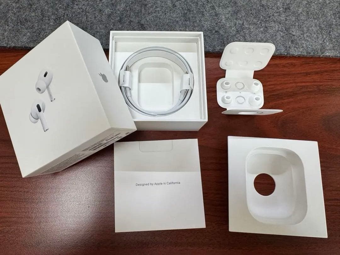 AirPods Pro2 + Pitakaケース