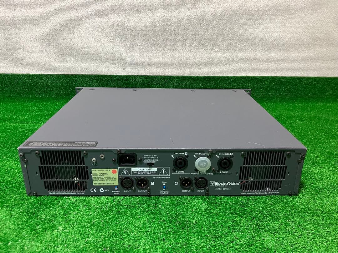 EV　ELECTRO VOICE　パワーアンプ　CP3000S