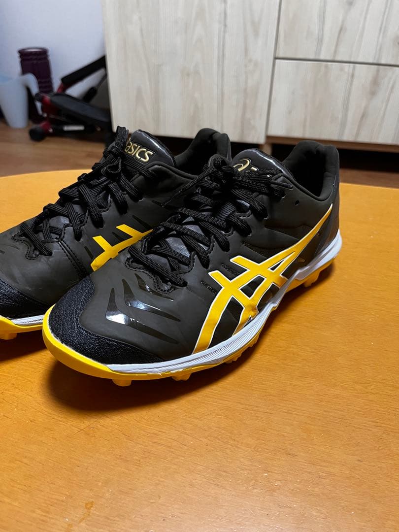 アシックス　GOLDSTAGE FANG スパイク　27センチ