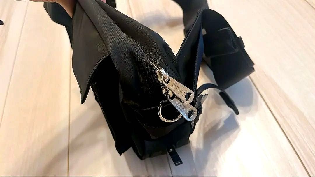 【限定値下げ】新品未使用B'zファンクラブ限定　ポーターコラボ　ウエストポーチ