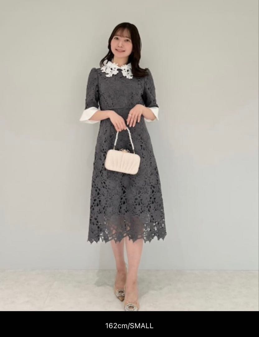 【LEJA】花柄レースビジューカラーAラインドレスワンピース M 美脚効果結婚式