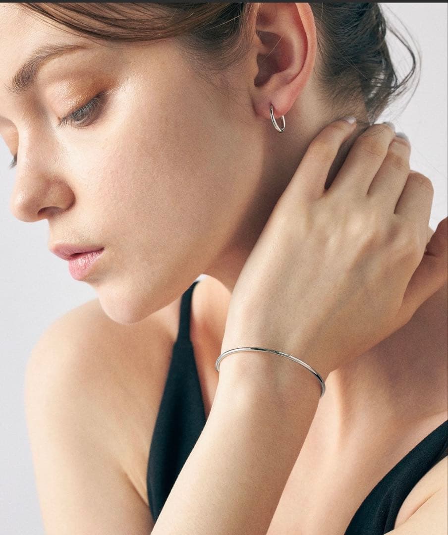 新品未使用ete オブジェ シン バングル S（箱付き）