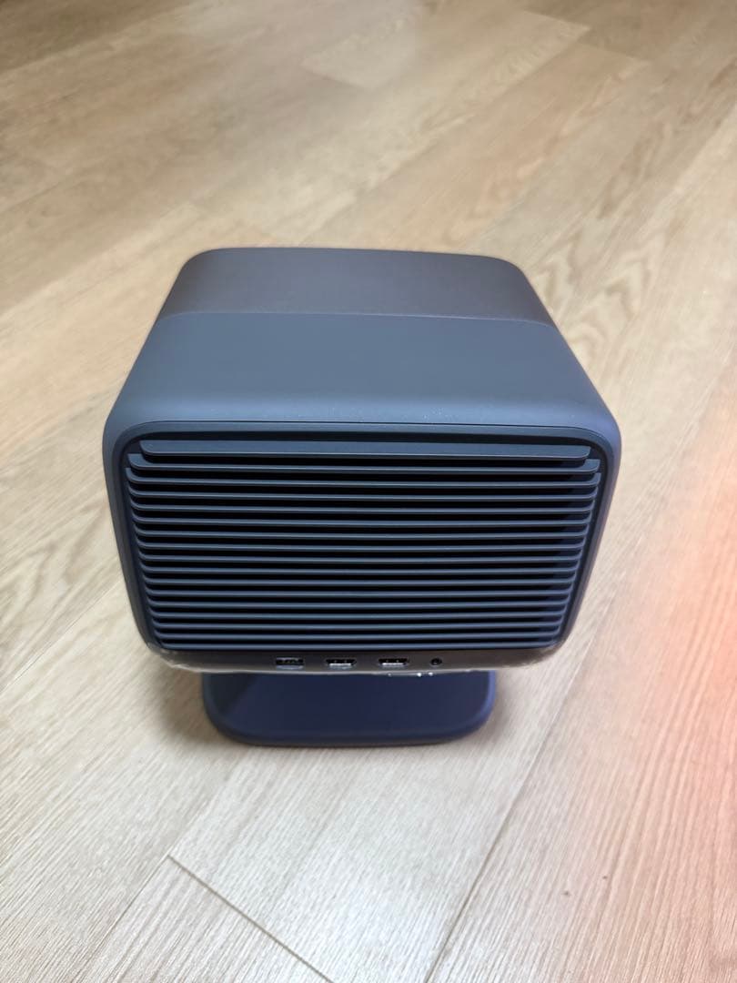 JMGO N1s Pro 4Kプロジェクター 本体 グレー