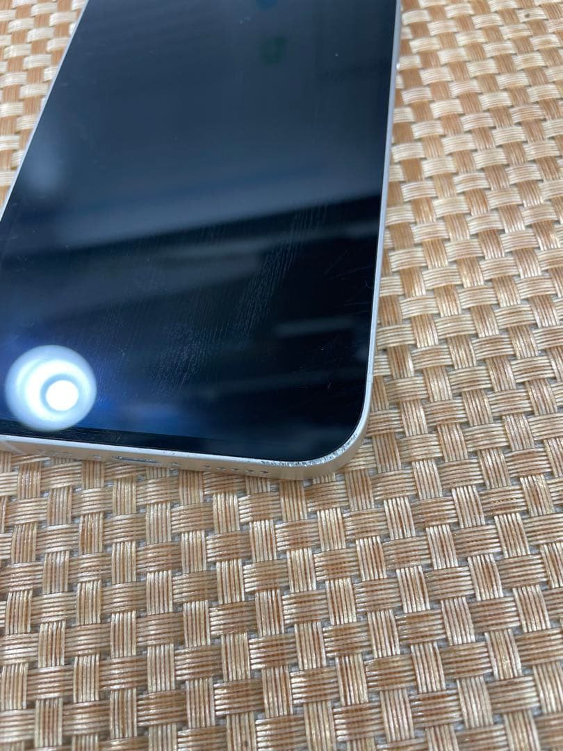 iPhone 14 256 GB スターライトSIMフリー【1267】