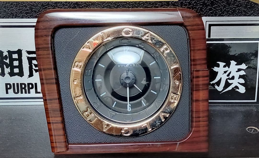 最終値下キャデラック　エスカレード　ブルガリクロック　BVLGARI　ベゼル付き