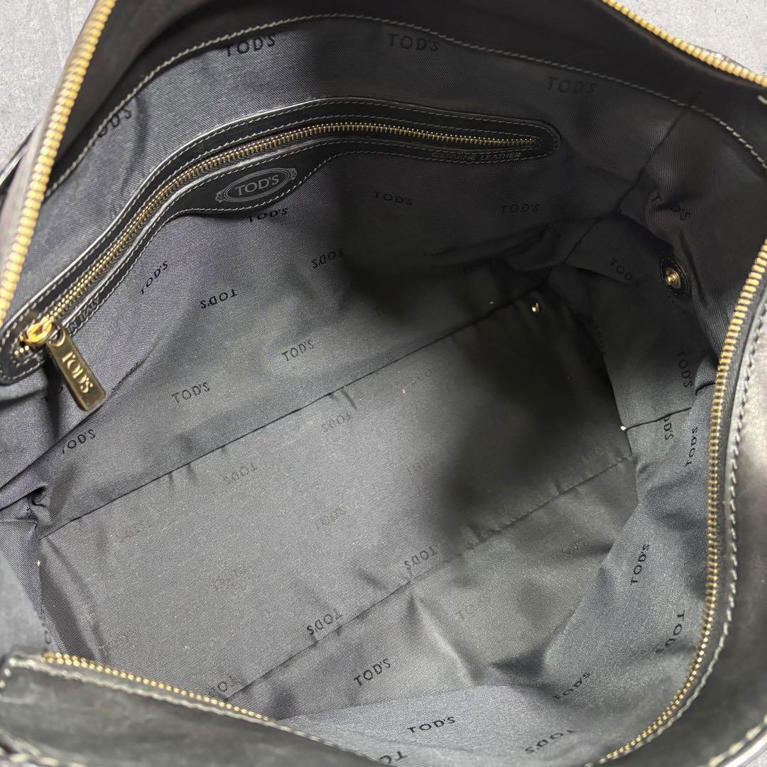 ひろちゃんTOD'S トッズ Dバッグ ハンドバッグ レザー 黒 ゴール