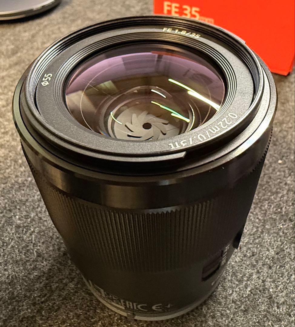 新品購入　超美品　フルサイズ　Sony FE35mmF1.8 SEL35F18F