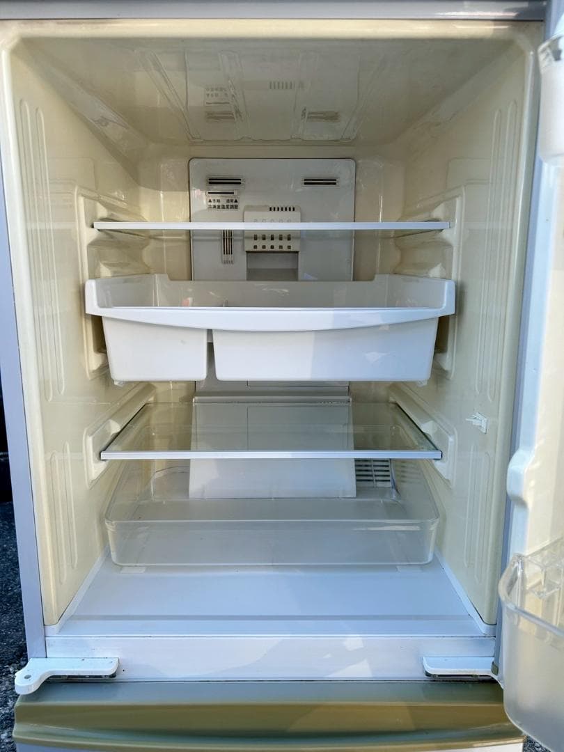 SHARP 冷凍冷蔵庫 137L 2010年製