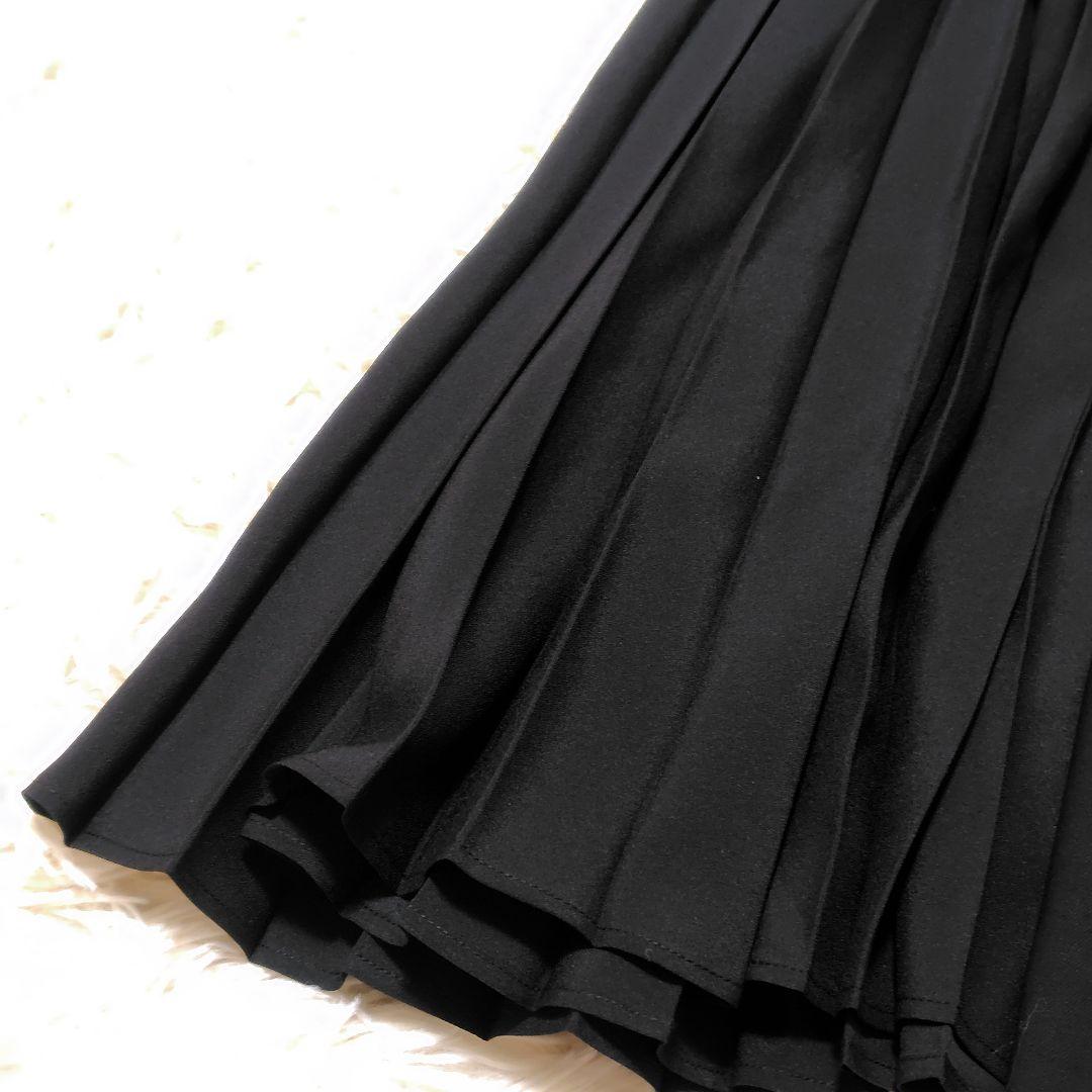 【極美品♡2023】グレースコンチネンタル プリーツドッキングワンピース　黒