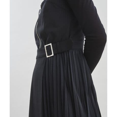 【極美品♡2023】グレースコンチネンタル プリーツドッキングワンピース　黒