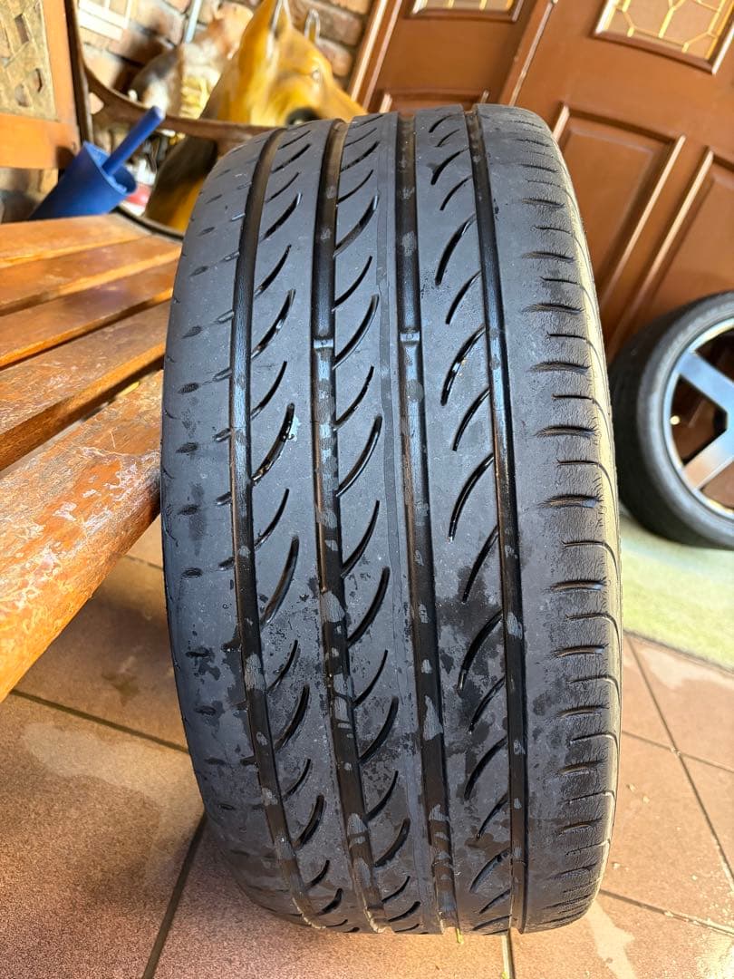 ボルボ　純正ホイール　ペガサス　235/40 ZR 18インチ　マットブラック