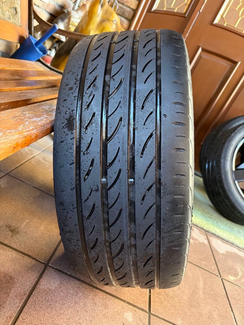 ボルボ　純正ホイール　ペガサス　235/40 ZR 18インチ　マットブラック