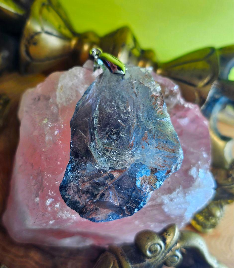 akko様★専用★激烈に超希少‼️ブルーザギマウンテン原石 ペンダント