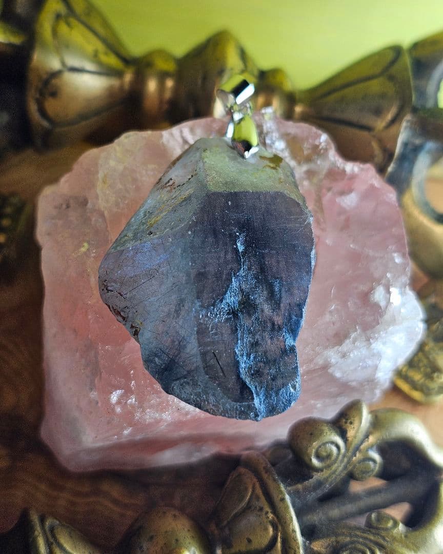 akko様★専用★激烈に超希少‼️ブルーザギマウンテン原石 ペンダント