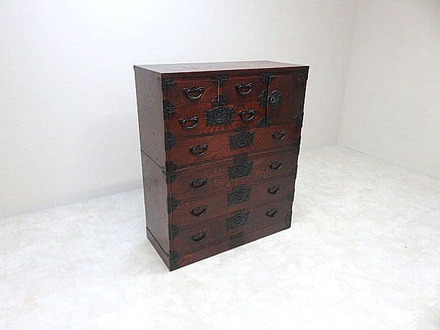 美品　伝統工芸　岩谷堂箪笥 整理箪笥 ケヤキ材欅材　拭き漆仕上げ 和箪笥　鍵付き