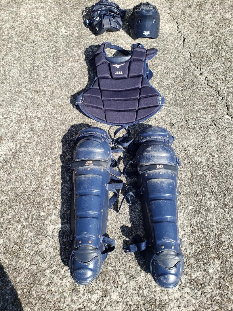 軟式キャッチャーレガース一式