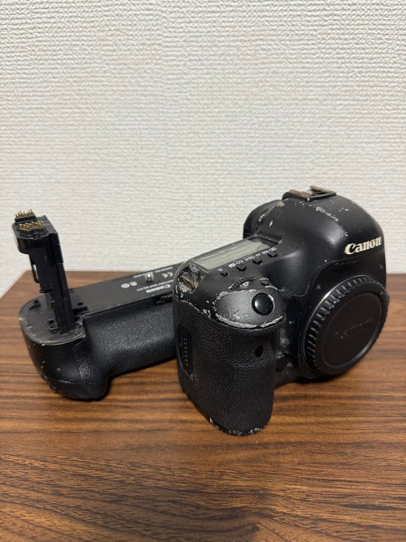 ［ジャンク品］Canon 5D markⅲ バッテリーグリップ付き