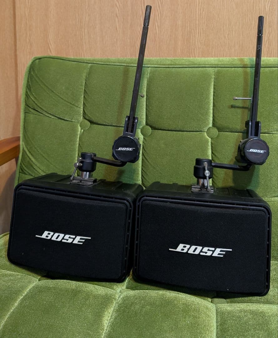 BOSE　スピーカー　クランプ付き　111AD