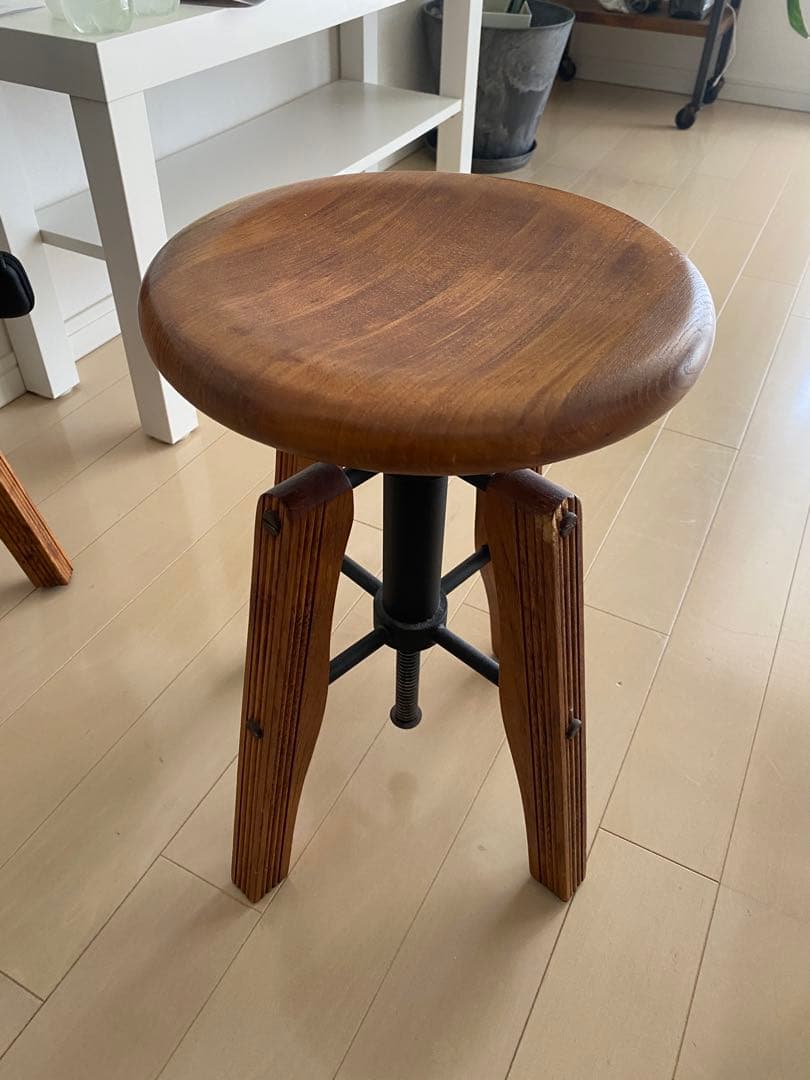 ACME Furniture IRVIN STOOL（アーヴィン スツール）