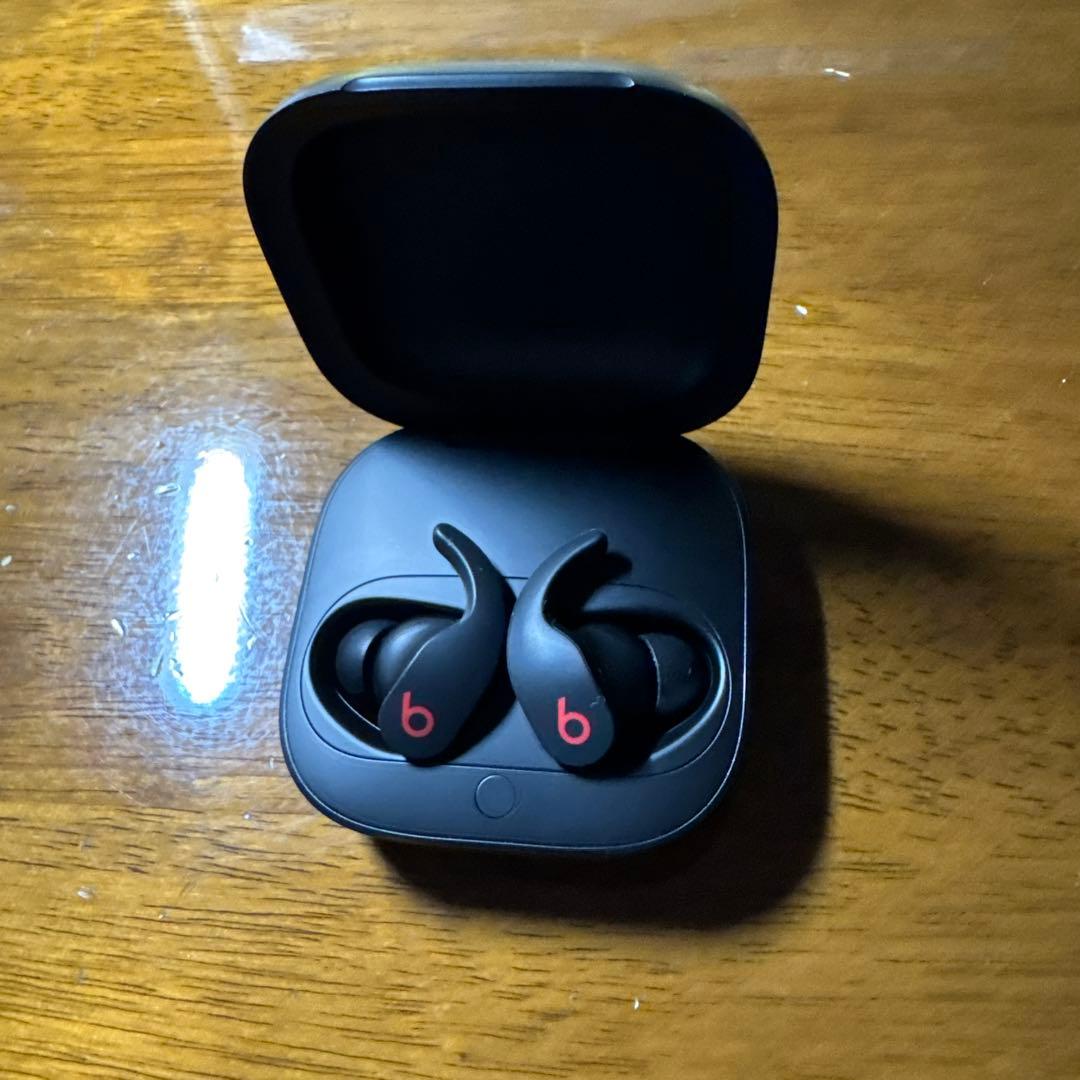 Beats Fit Pro ブラック