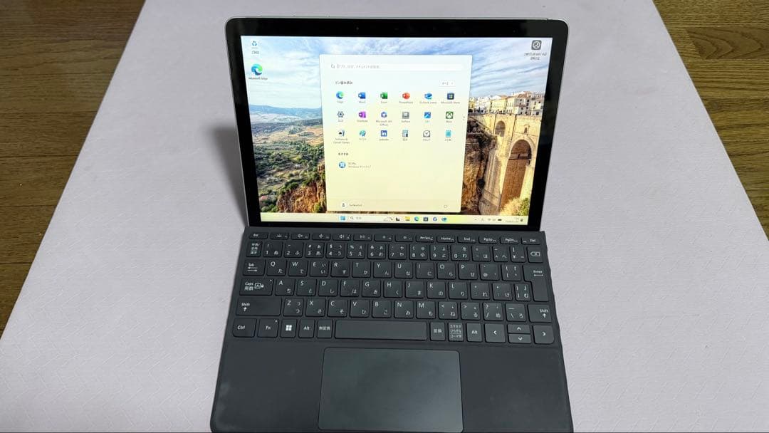 Windowsタブレット本体 Surface Go 3 64GB