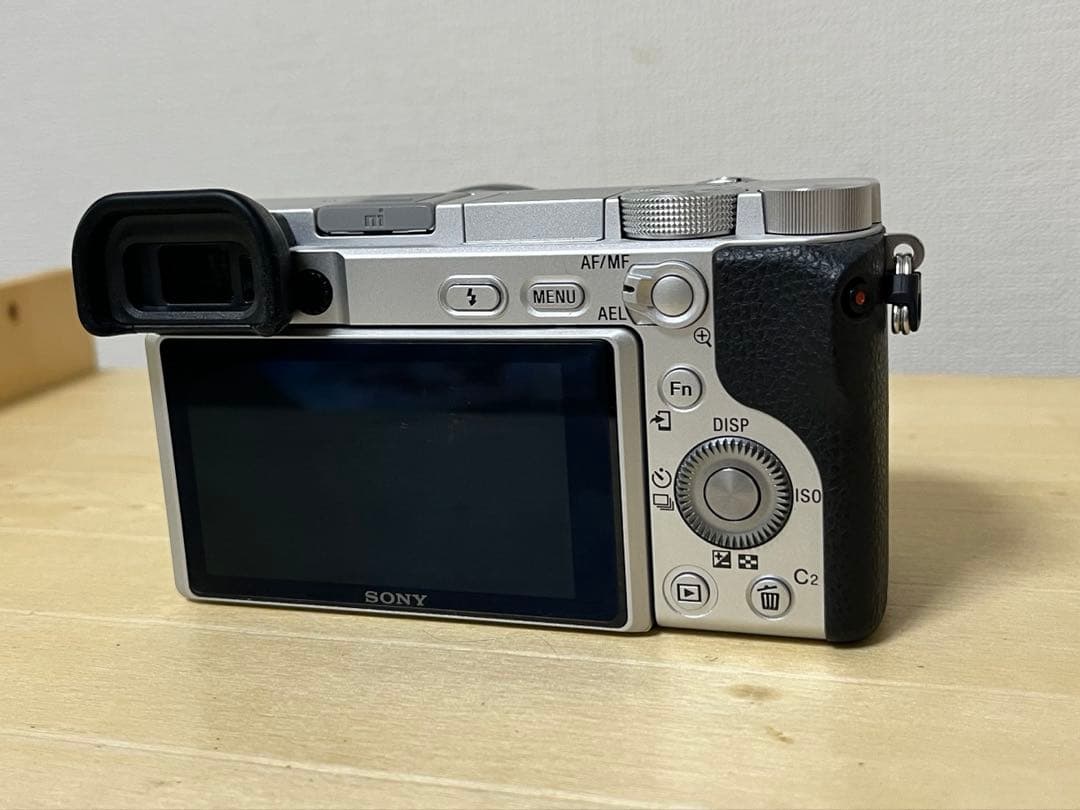 SONY α6400 ミラーレスカメラ E 16-50mmレンズ付き