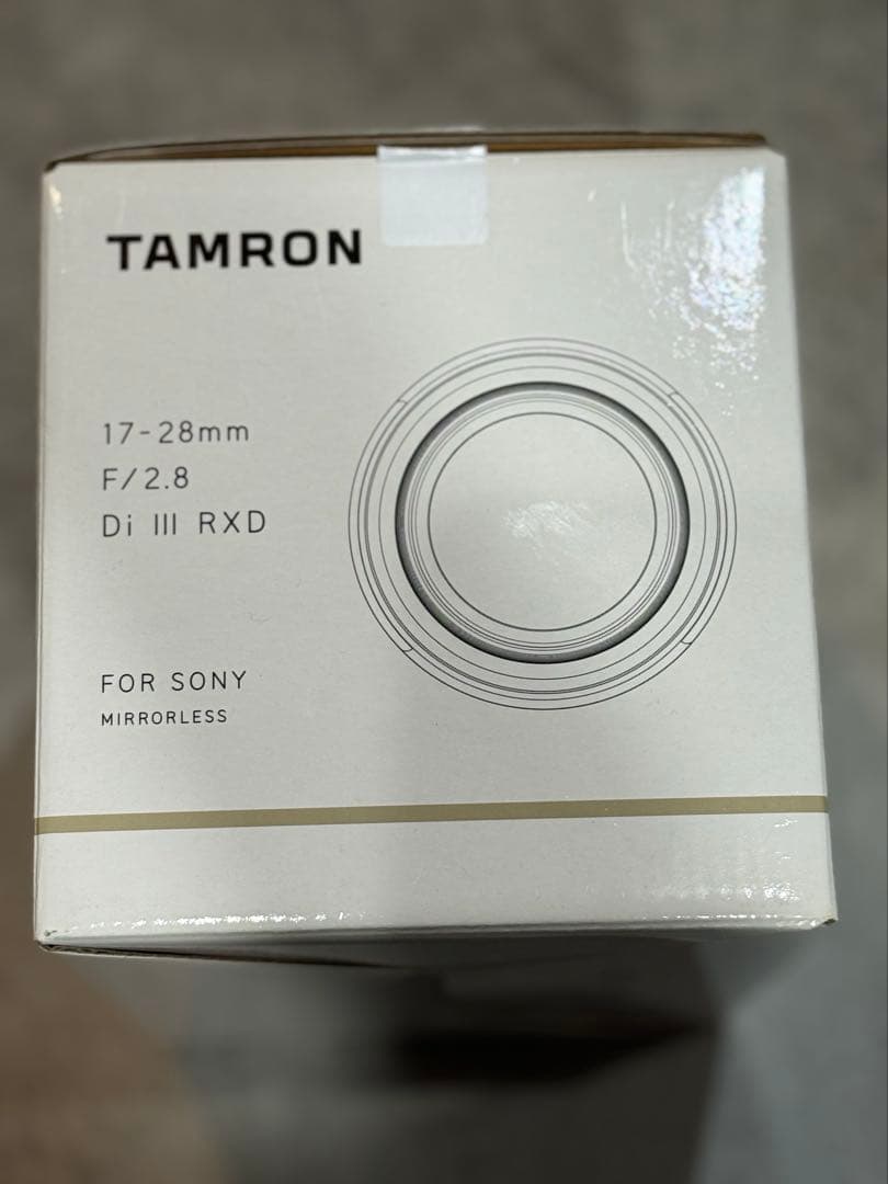 タムロン 17-28 F/2.8 Di III RXD ソニー　Eマウント