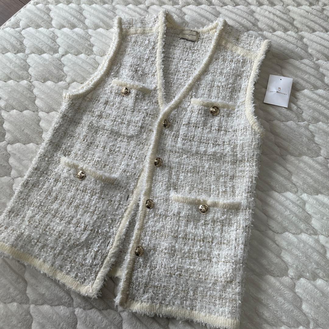 ユナイテッドアローズ ツイードモールパイピングベスト 金ボタン　替えボタン付き