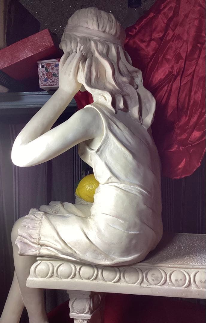 中国製 大理石調 樹脂製 ヴィーナス像 最大幅60㎝高さ70㎝ ホワイト