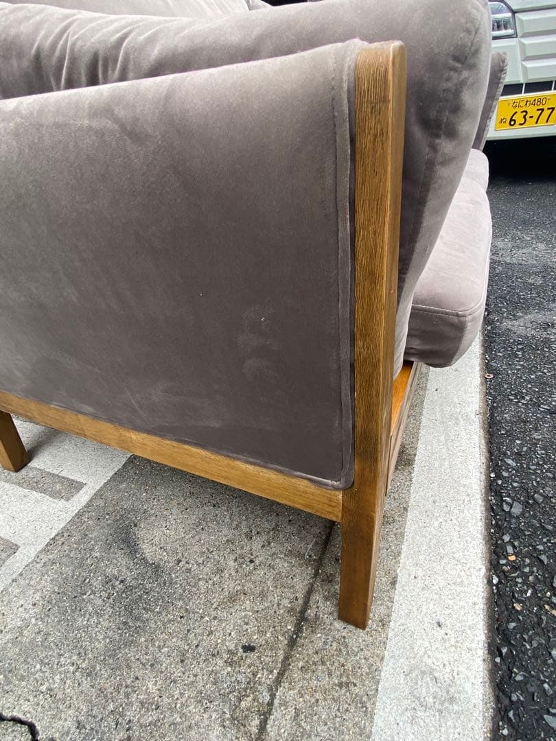 Micro from Def Tech×LOWYA『TS2TB』2.5Pソファ