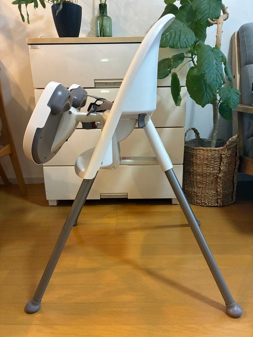 【ベビービョルン】ハイチェア　グレー