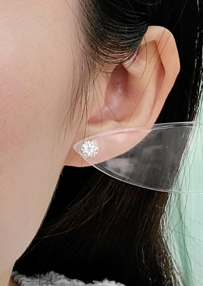 ギラギラ！0.56ct ダイヤモンド SI GOOD PT 一粒 片耳 ピアス